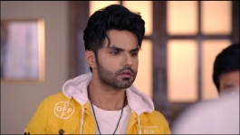 Pyaar Ka Pehla Naam Radha Mohan - 2nd November 2022